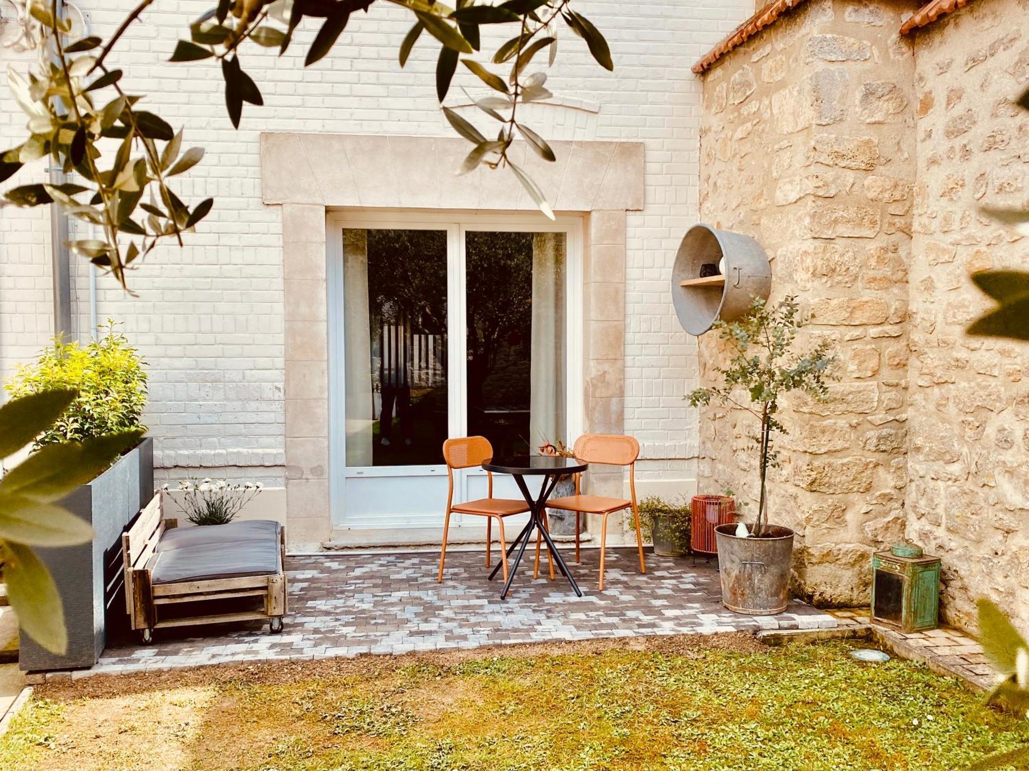 Studio D'Hotes Avec Piscine « Le Clos N°6 » Cormicy Extérieur photo